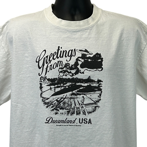 Feature x Saucony Greetings From Dreamland USA T Shirt UFO White Tee XL X-Large - Picture 1 of 12